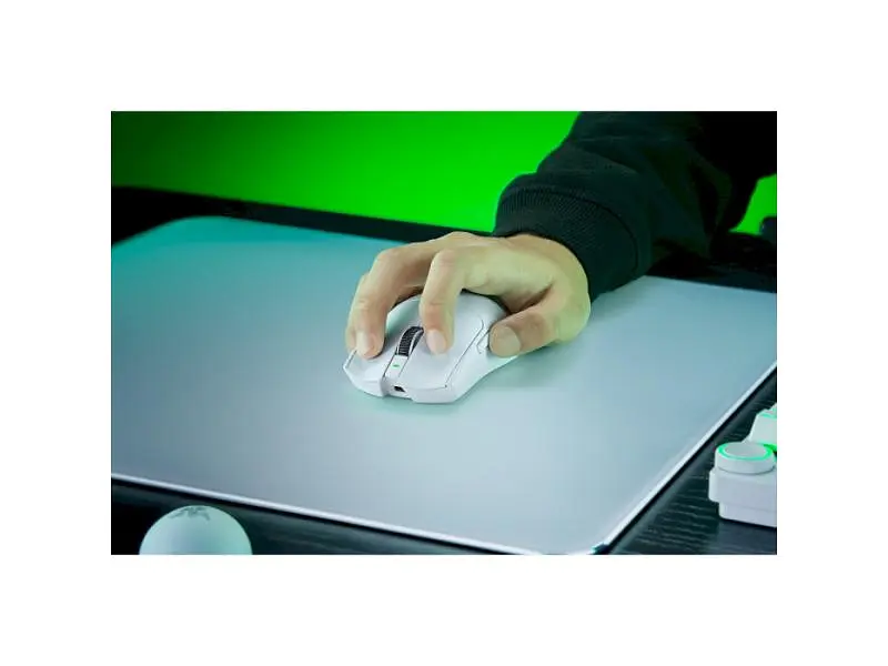 Миша Razer Viper V4 PRO Wireless White (RZ01-05630200-R3G1) - фото 7
