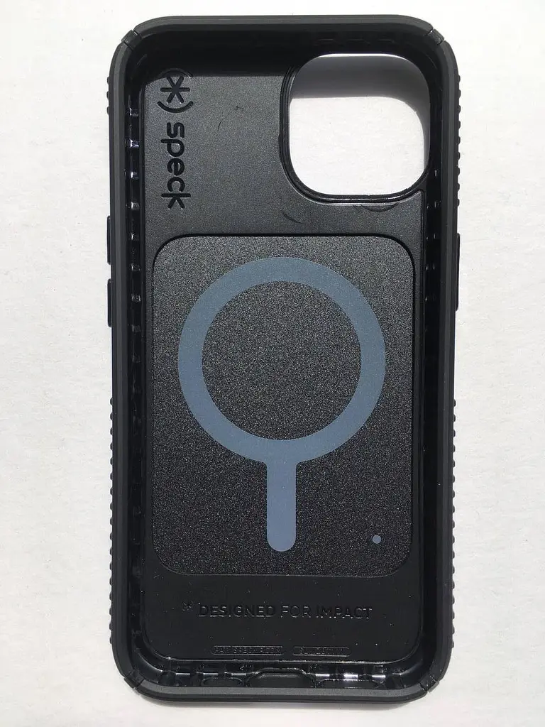 Протиударний чохол Speck Presidio2 Grip MagSafe для iPhone 13 Black (141759-D143) - фото 6