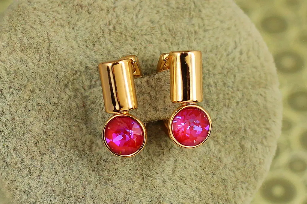 Сережки Xuping Jewelry Модуль з рожевим каменем Сваровські 1,7 см золотисті
