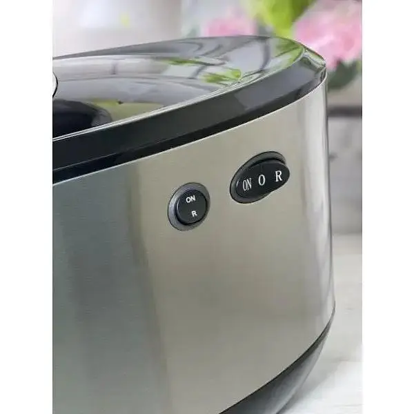 М'ясорубка Royalty Line EMGG1200 компактна 1400 Вт - фото 3