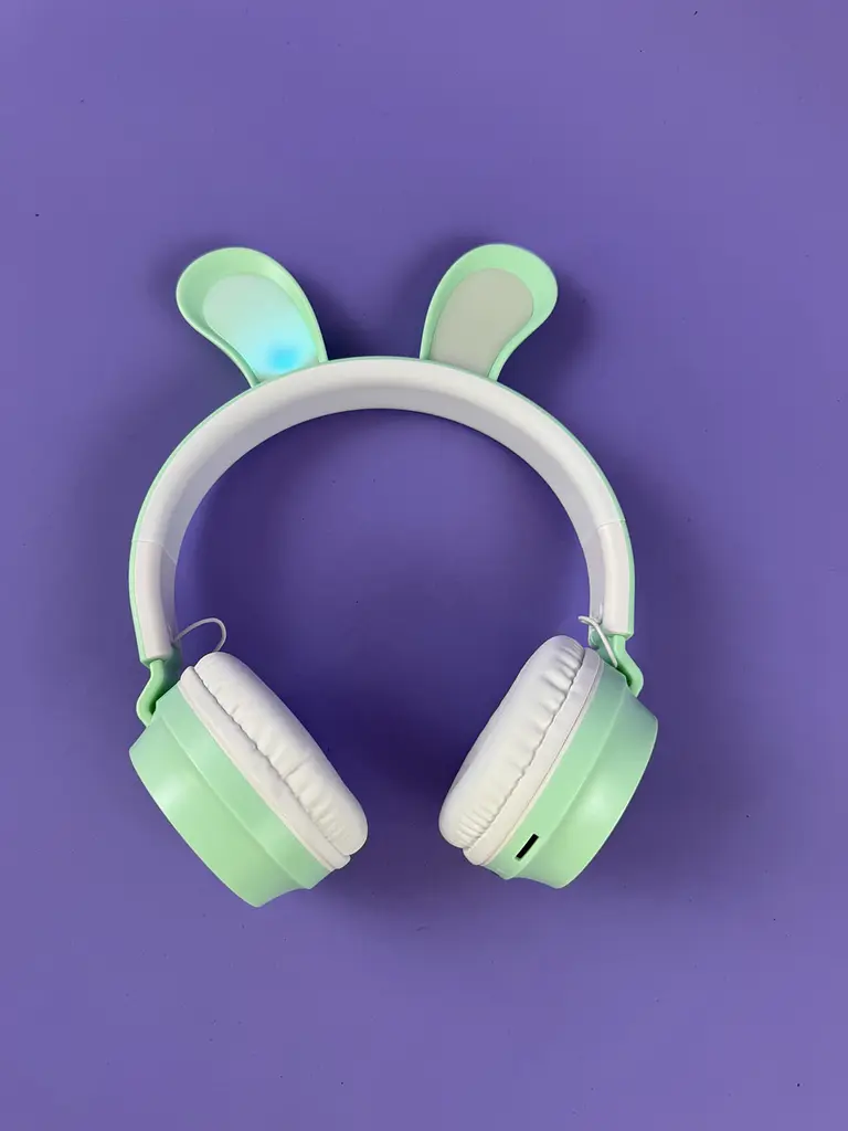 Наушники детские беспроводные, зеленые Bluetooth с заячьими ушками, многоцветная подсветка, аккумулятор 400 mAh - фото 3