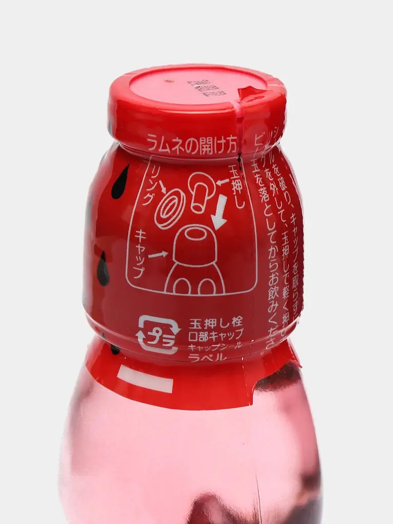 Японський газований напій з кулькою Ramune зі смаком солоного кавуна 200 мл - фото 3
