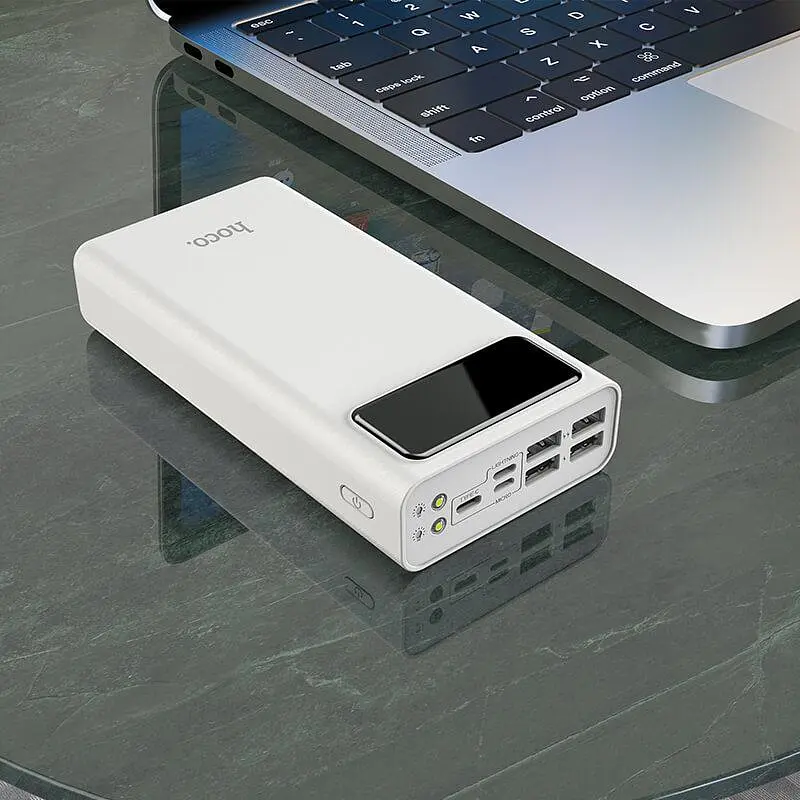УМБ Hoco General LED Display power bank J65 30000mAh 4USB/Lightning/Type-C 2А - фото 4