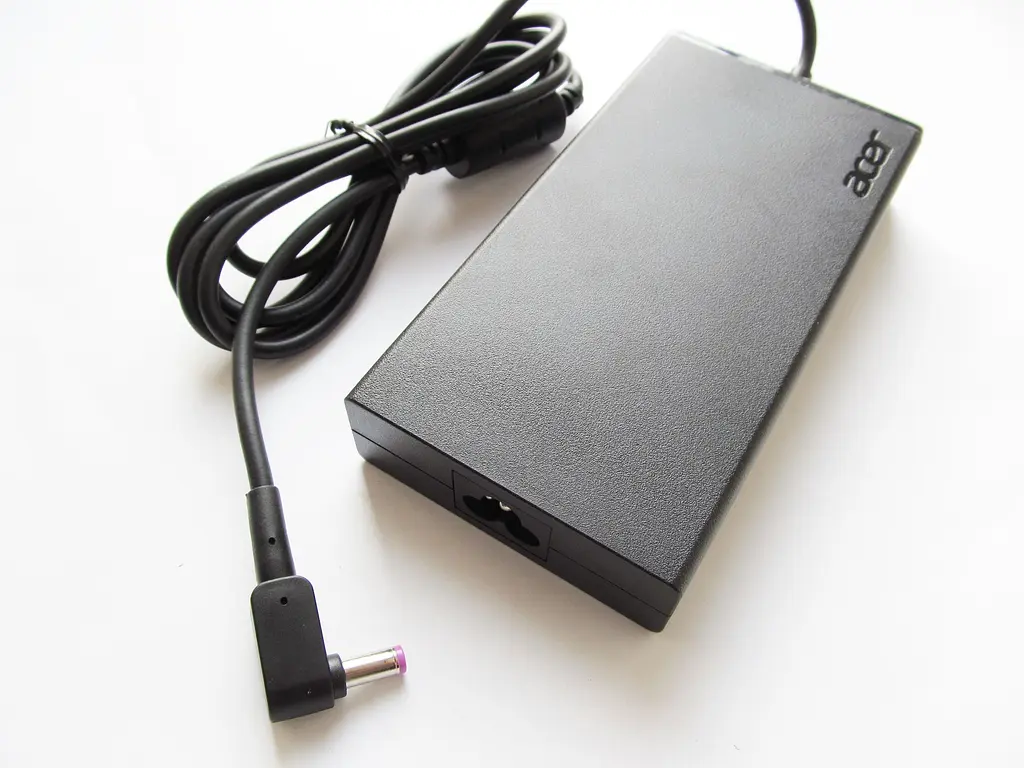 Блок живлення Acer 135W PA-1131-05 19V, 7.1A, Slim-корпус, роз'єм 5.5/1.7 [3-pin] - фото 2