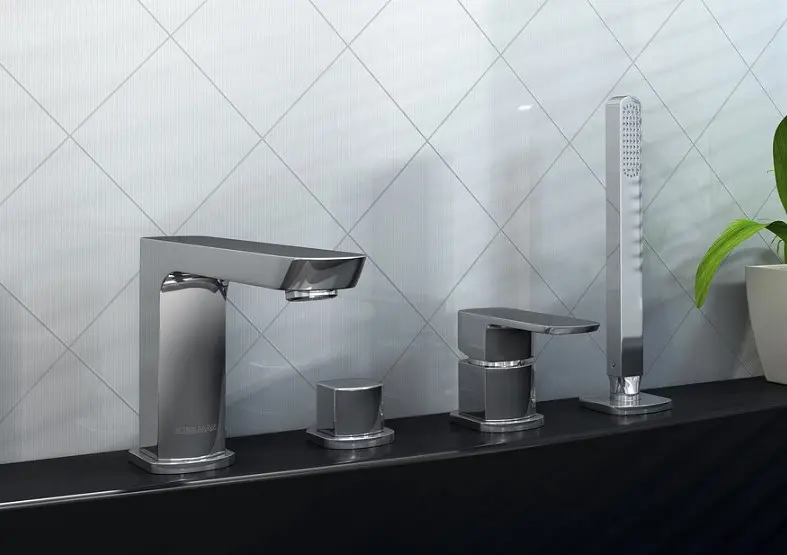 Змішувач на борт ванни Kohlman Foxal chrome QB244F Хром - фото 2