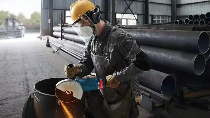 Шліфмашина кутова Professional GWS 24-230 JZ 230мм 2400Вт Bosch teh0025491 - фото 7