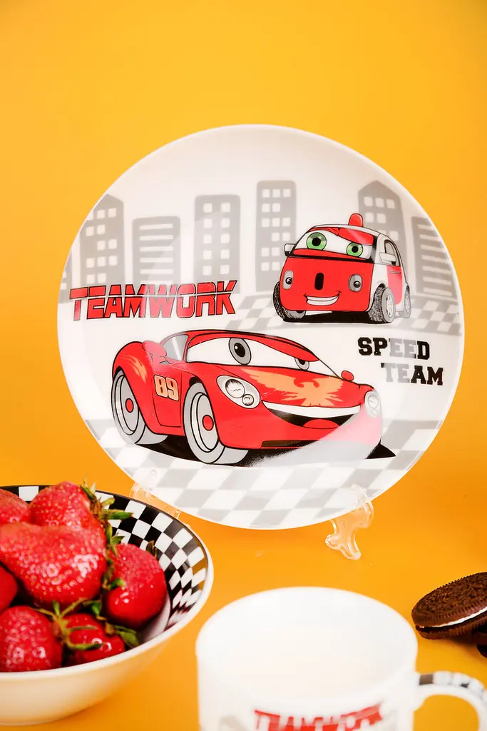 Тарілка дитяча обідня порцелянова Limited Edition Cars 18см (YF6032-1) - фото 2