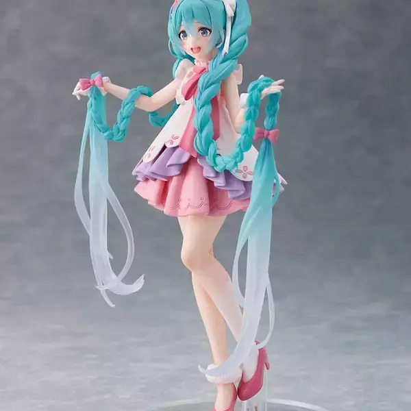 Фигурка Taito Хацунэ Мику Hatsune Miku Wonderland Hatsune Miku Rapunzel 19 см T V HMWR 19 - фото 4