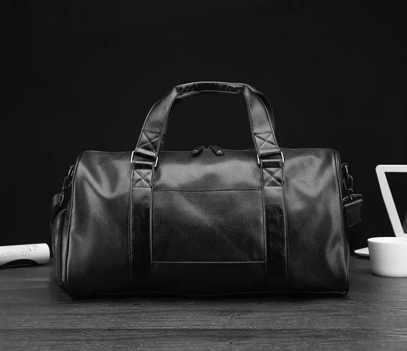 Дорожня сумка велика з екошкіри містка спортивна чорна з відділом для взуття (426) - фото 4