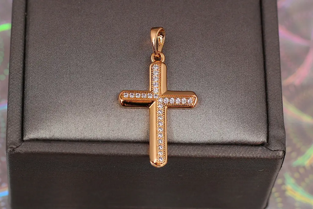 Хрестик Xuping Jewelry з камінням на протилежних кутах 2.8 см золотистий