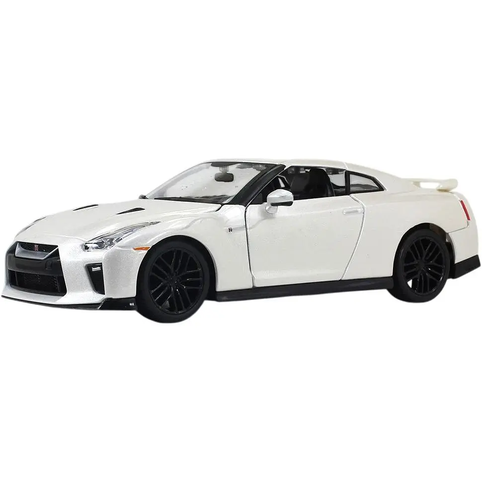 Автомодель Bburago Nissan GT-R 1:24 Metallic White (18-21082) [119115] - фото 3