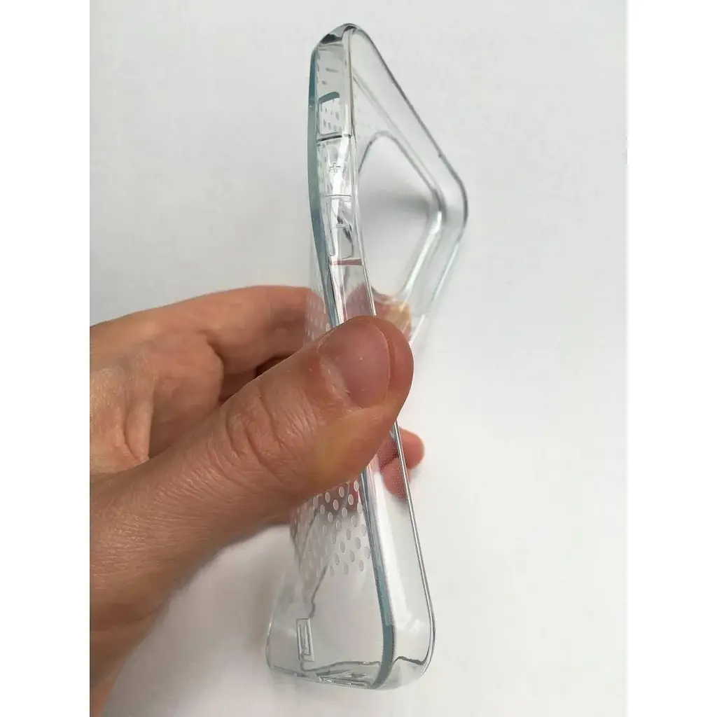 Оригинальный противоударный силиконовый чехол UAG Lucent для iPhone 13 Pro (6.1") Ice (11315N314343) - фото 7