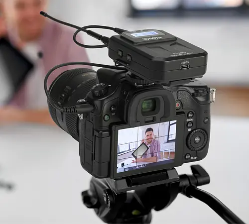 BOYA BY-WM6S UHF Wirless microphone for smartphone and camera - фото 2