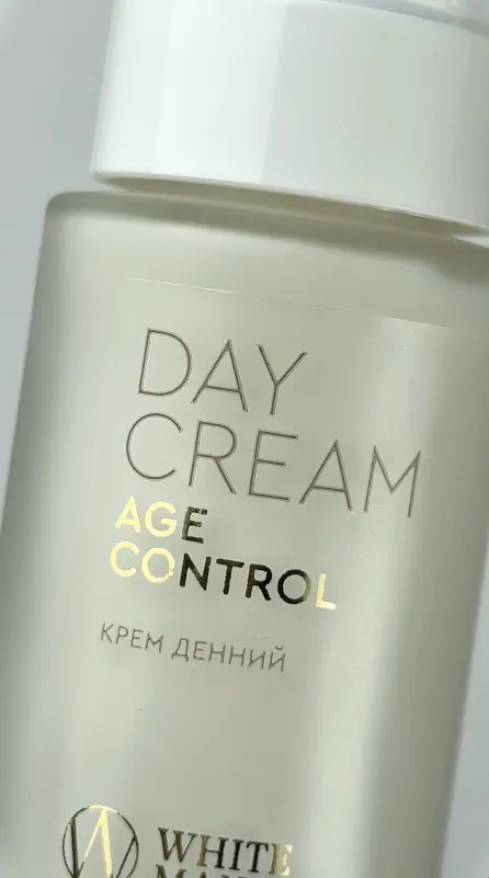 Зволожуючий денний крем для обличчя, що омолоджує, і Day Cream AGE CONTROL White Mandarin Choice 50 мл - фото 6