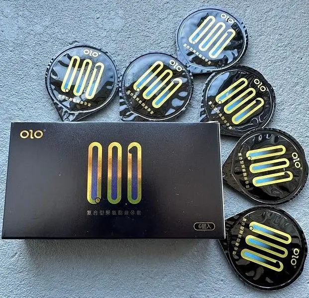 Ультратонкі презервативи OLO з мастилом на водній основі Olo Olo тонкі black 101874