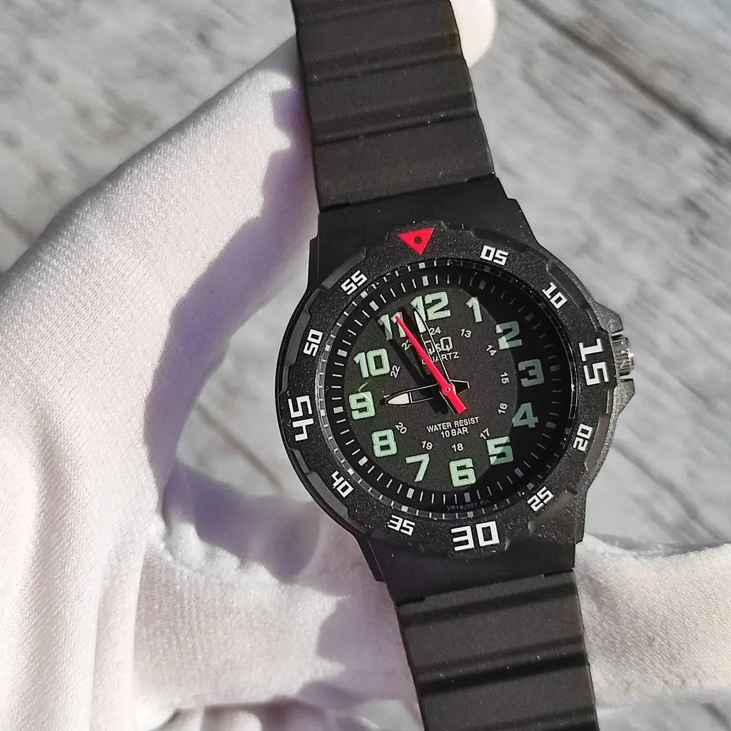 Годинник Q&Q VR19J001Y - фото 7