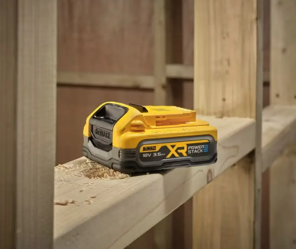 Акумуляторна батарея DeWALT PowerStack (DCBP318) - фото 6