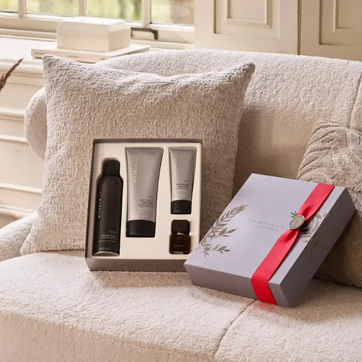 Подарочный набор Rituals The Ritual of Homme Medium Gift: парфюмированная вода 15 мл + пена для душа 200 мл + лосьон для тела 70 мл + гель для душа для тела и волос 200 мл. - фото 3