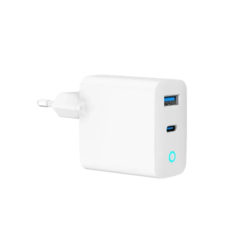 Зарядний пристрій Gembird 1хUSB-A (QC3.0 18W) + 1xType-C (PD 65W) white (TA-UC-PDQC65L-W-01) - фото 3