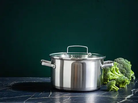 Каструля з кришкою GreenPan Chef's Collection 22 см 4,76 л (CC007731-001) - фото 2