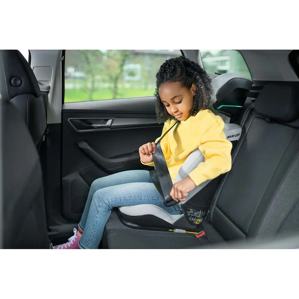 Автокрісло Maxi-Cosi RodiFix Pro i-Size Authentic Black, чорне (8800671110) - фото 16