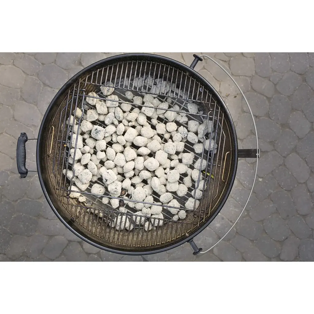 Гриль вугільний Weber Master-Touch GBS E-6755 чорний (1500230) - фото 20