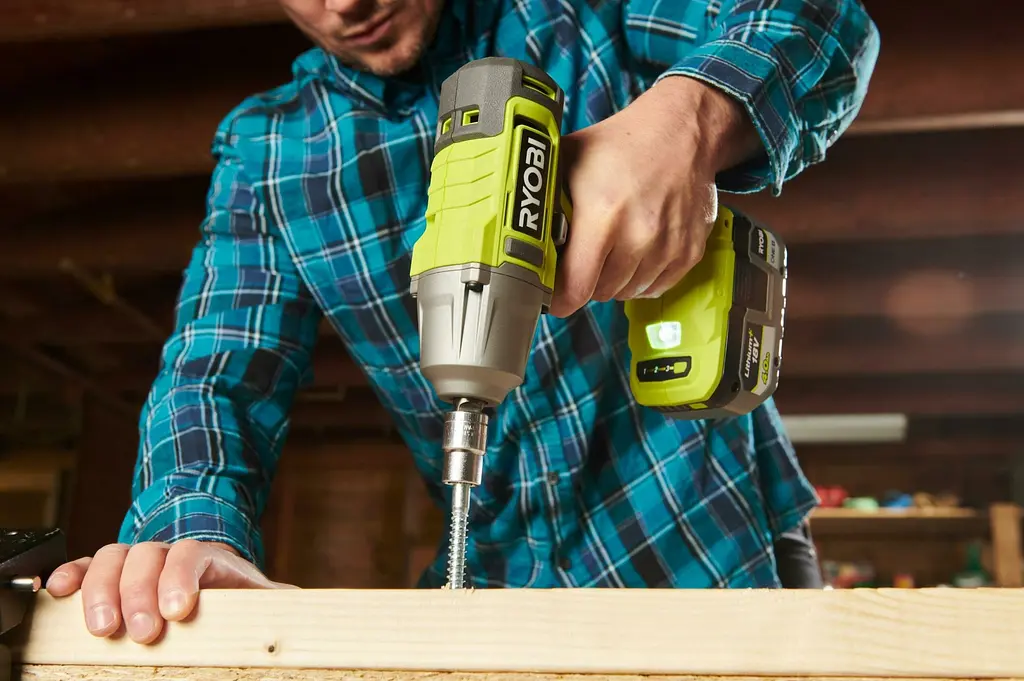 Гайковерт ударный аккумуляторный ONE+ RIW18-1C20SA3 18В Ryobi teh0025304 - фото 5