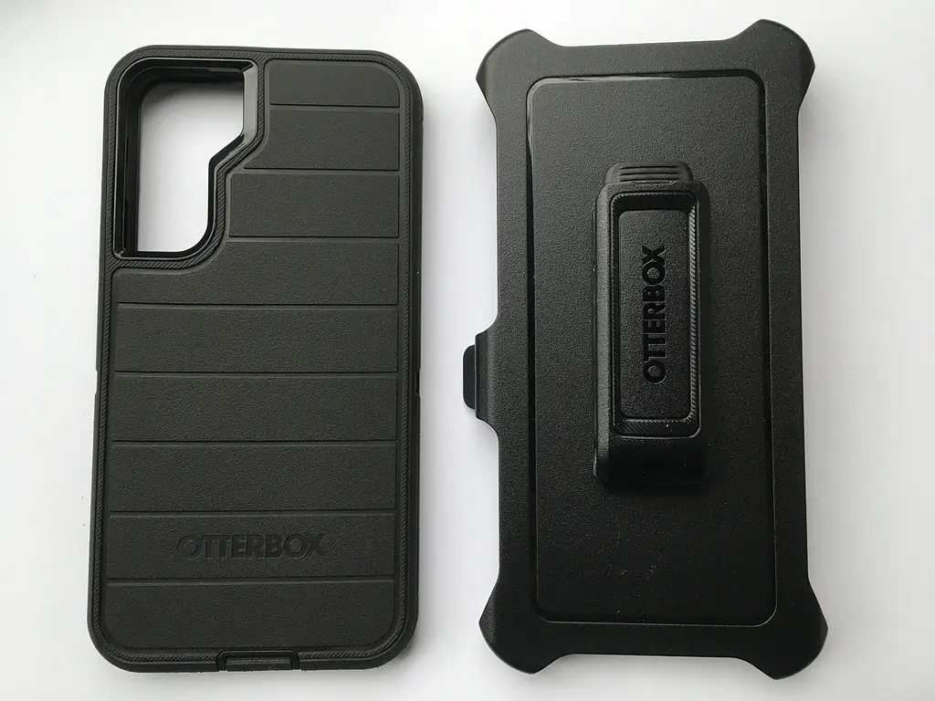 Чохол протиударний із кліпсою-підставкою OtterBox Defender Series Pro для Samsung Galaxy S22 (6.1") Black - фото 7