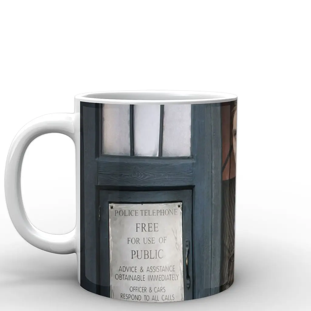 Кухоль GeekLand Doctor Who на тлі телфона DW.02.027.205 330 мл білий - фото 3