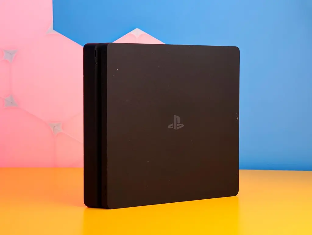 Ігрова консоль Sony PlayStation 4 Slim 1TB Black Б/У [176809] - фото 2