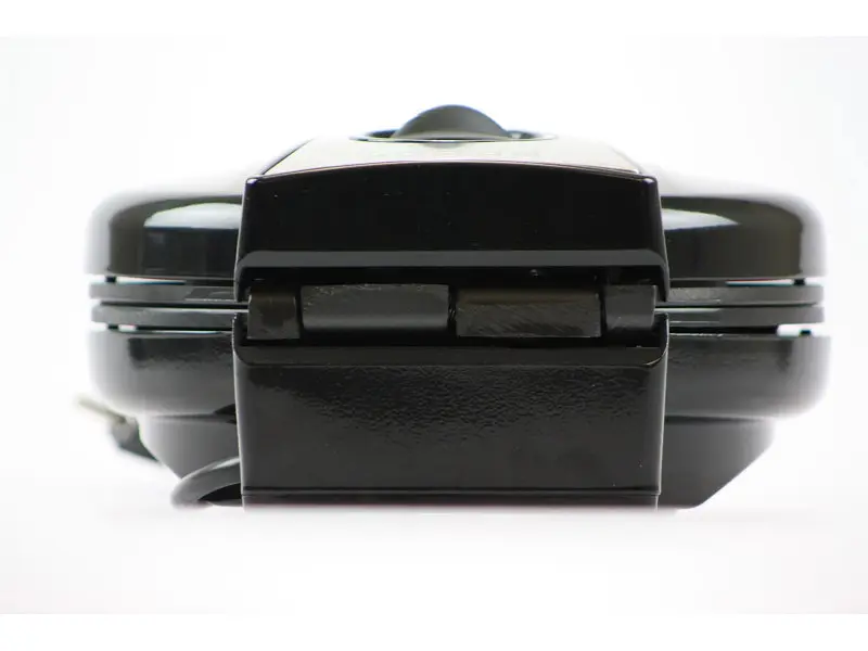Вафельниця BROCK WM 3002 BK - фото 7