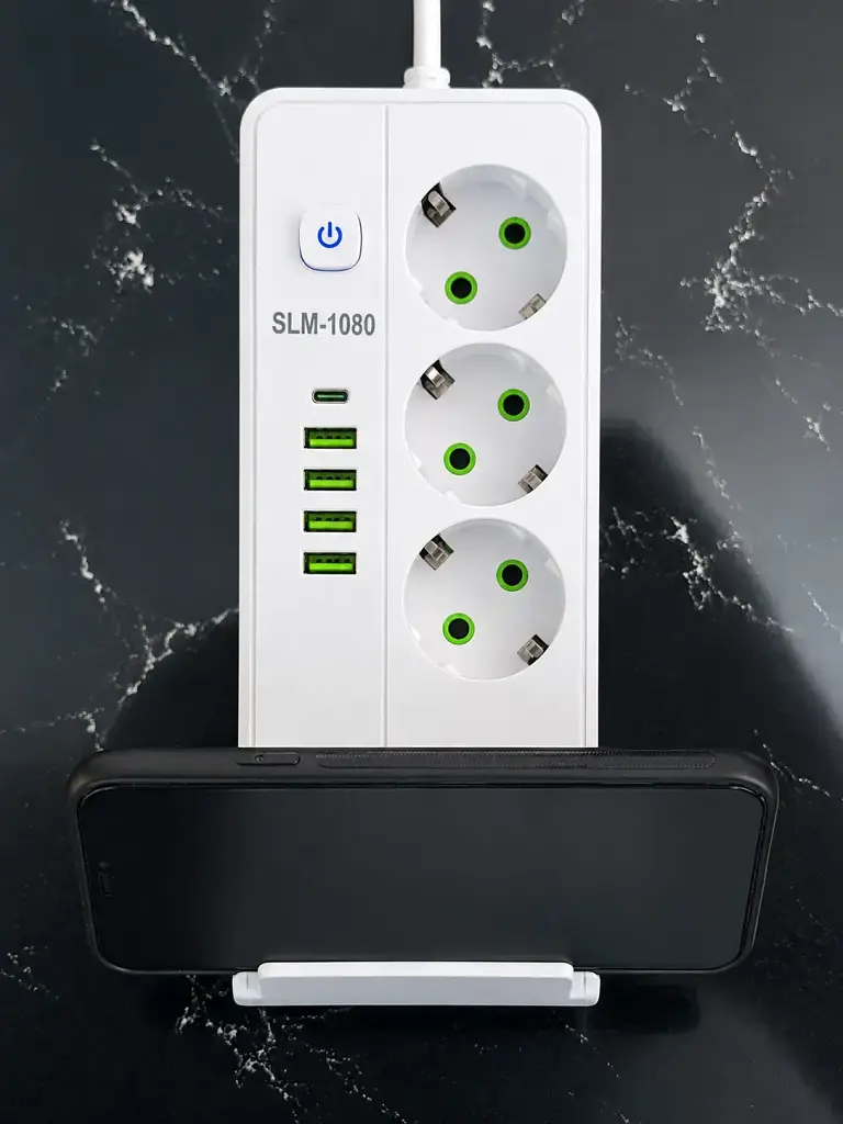 Мережевий фільтр SLM-1080 7 м 2500W з 3 розетками, 4 USB, USB-C та бездротовою зарядкою, білий - фото 4