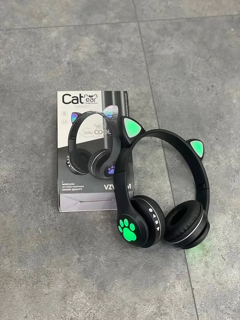 Повнорозмірні навушники бездротові No Brand Cat Headset M23 Bluetooth з RGB підсвічуванням та котячими вушками Black - фото 4