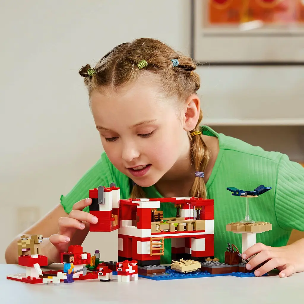 Конструктор LEGO Minecraft Грибной дом, 500 деталей (21270) - фото 5