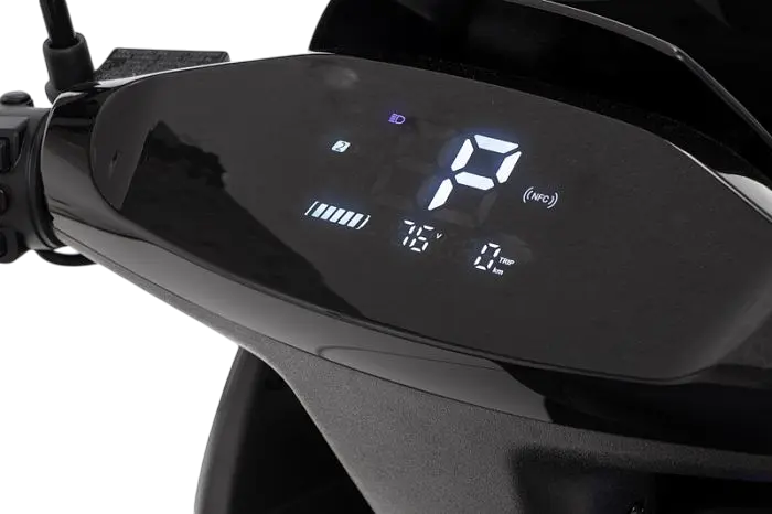 Электроскутер Двухместный Crosser CR22 (2500W, 72V/35Ah) Зеленый - фото 6