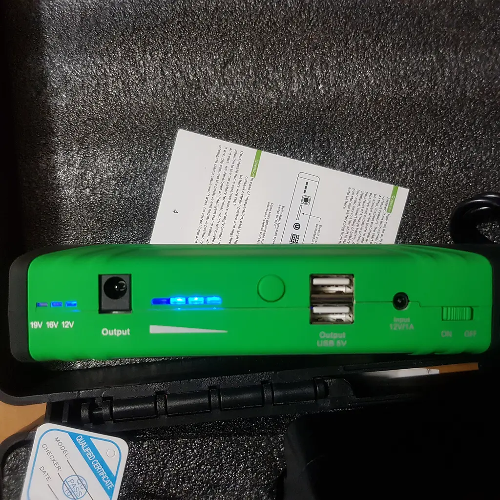 Пуско зарядне Power bank 50800 мА Пускове для авто в кейсі з Насосом - фото 16