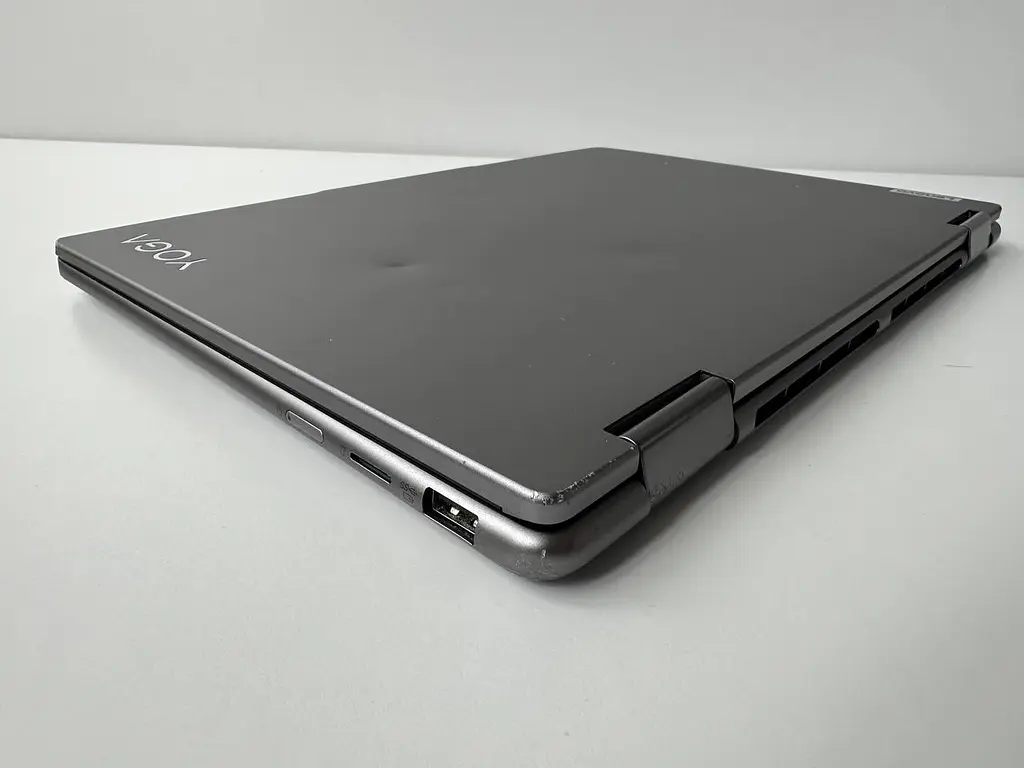 Ноутбук - трансформер Lenovo Yoga 7 2-in-1 14AHP9 14" (Ryzen 7 8840HS / 16GB DDR5 / SSD 256GB / Radeon 780M) б/в - фото 11