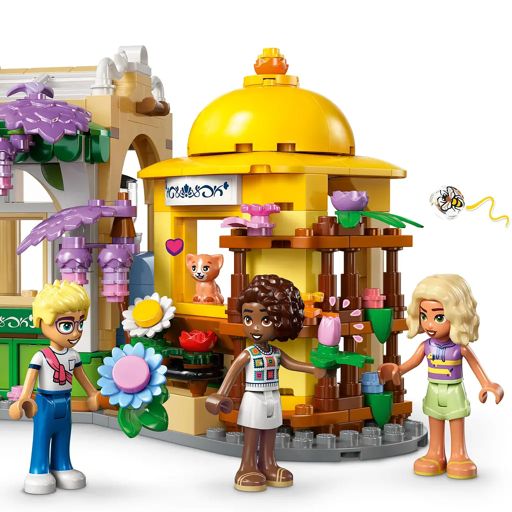 Конструктор LEGO Friends Кофейня с растениями и цветочный магазин 1138 деталей (42671) - фото 9
