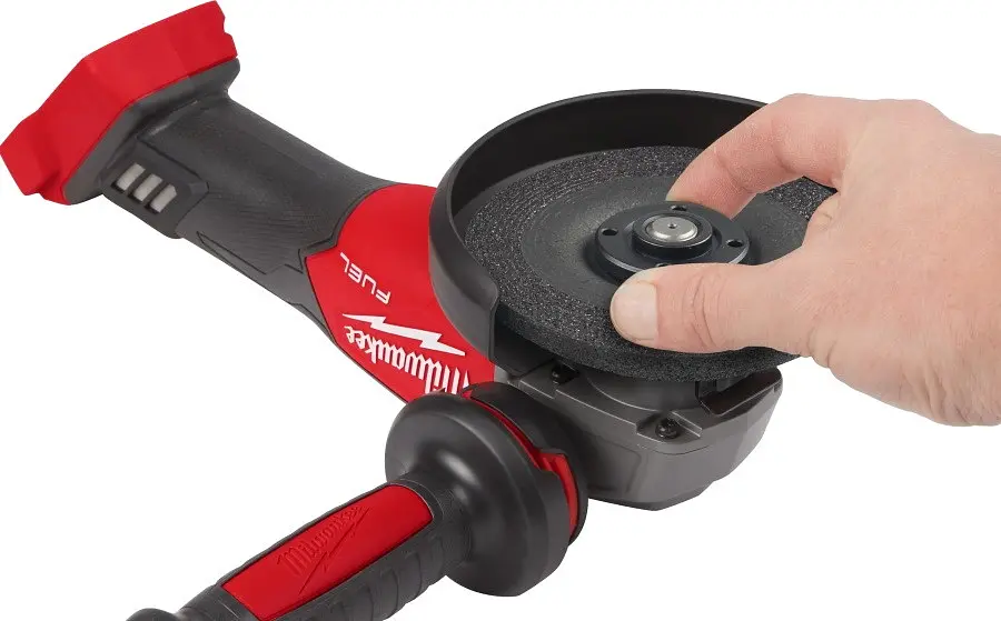 Milwaukee Шліфмашина кутова акумуляторна Milwaukee M18 FSAG125X-0 125мм 18В 8500об/хв 2.7кг без АКБ та ЗП - фото 7