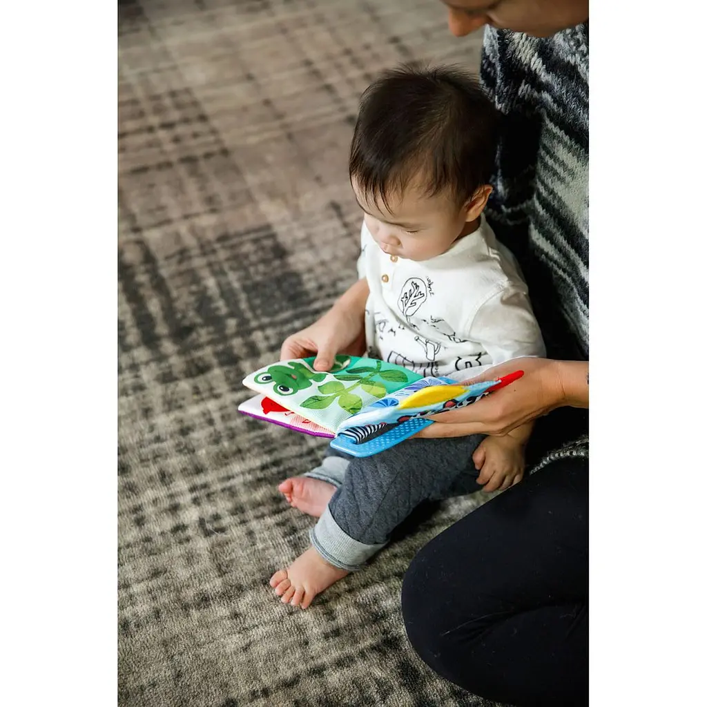Книжка-гризунець Baby Einstein Teather Book (11794) - фото 6