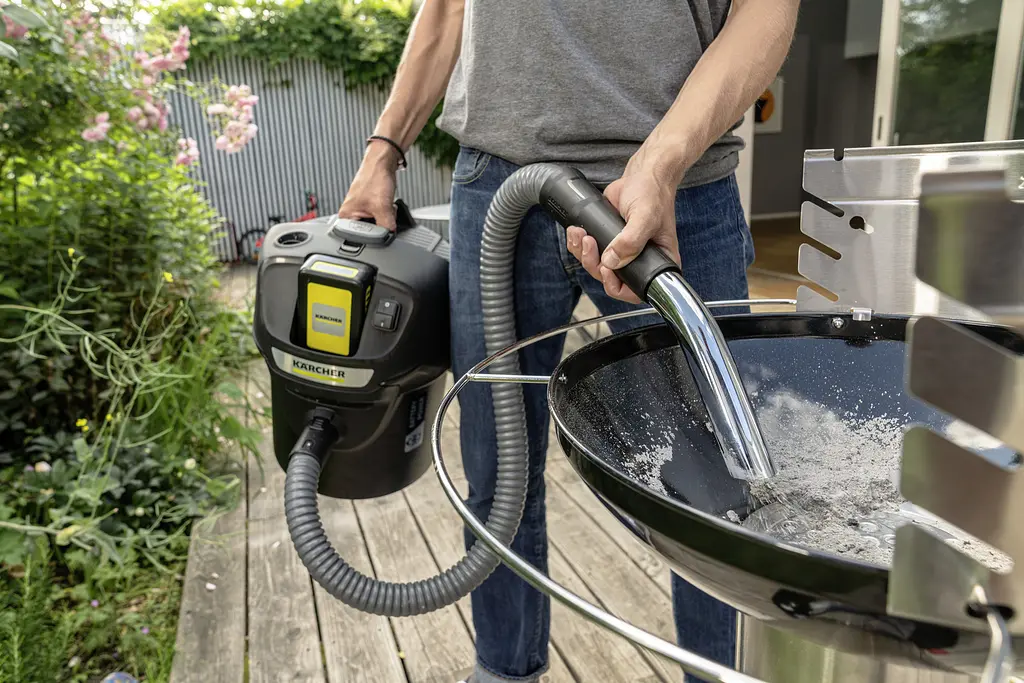 Пилосос для збору золи акумуляторний AD 2 Battery 18В Karcher teh0025762 - фото 9