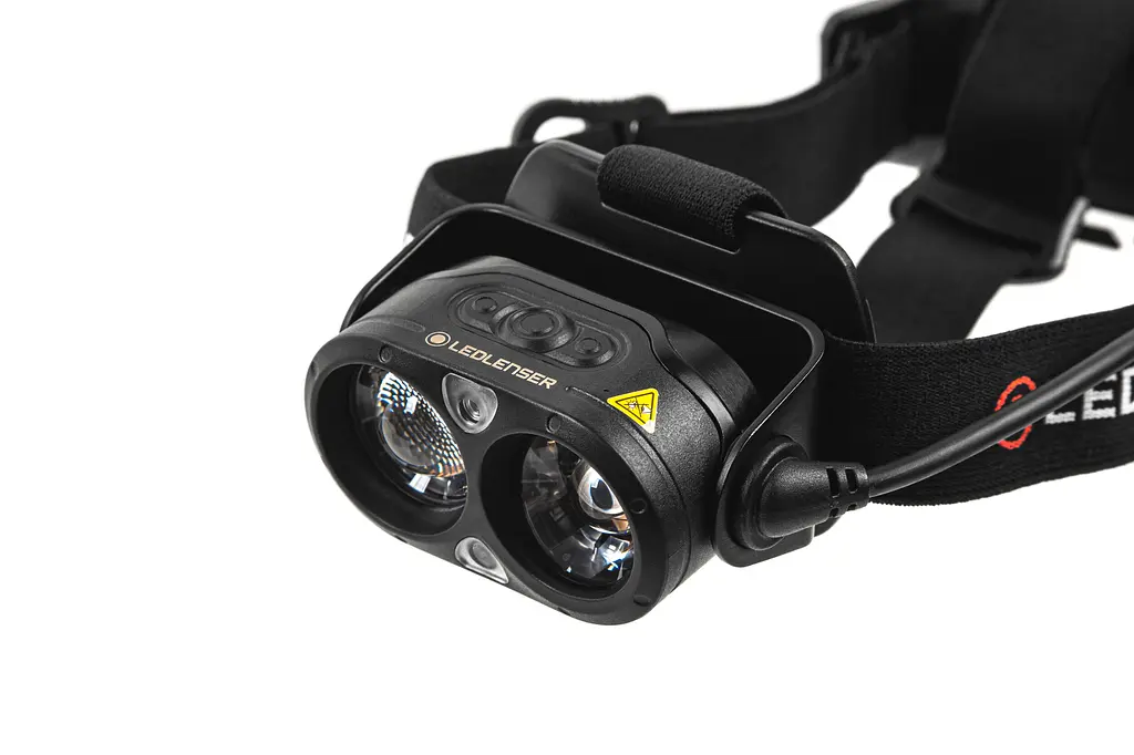 Налобний ліхтар Ledlenser H19R Core заряджається 3500/1600/800/200 - фото 4