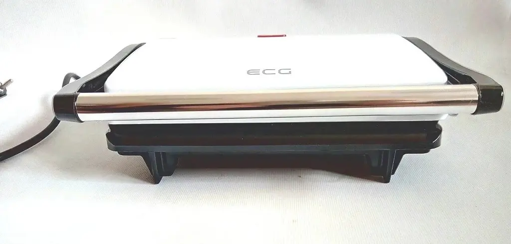 Гриль контактний міні ECG S 1070 Panini - фото 8