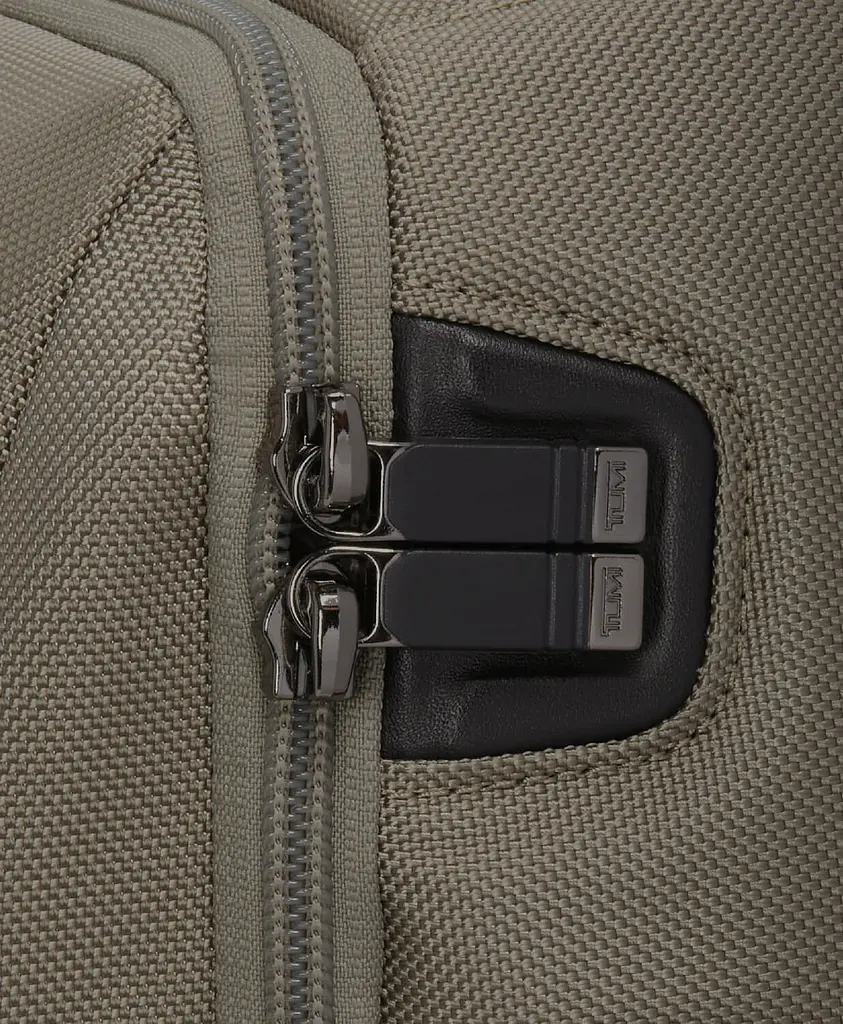 Рюкзак 15" Tumi TUMI ALPHA GREY ALLOY 47х29х23(33) 02603580GAL4 - фото 7