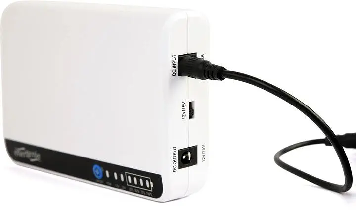 Источник бесперебойного питания EnerGenie 18 ВА / 18 Вт / 2.2 А*ч (EG-UPS-DC18) - фото 2