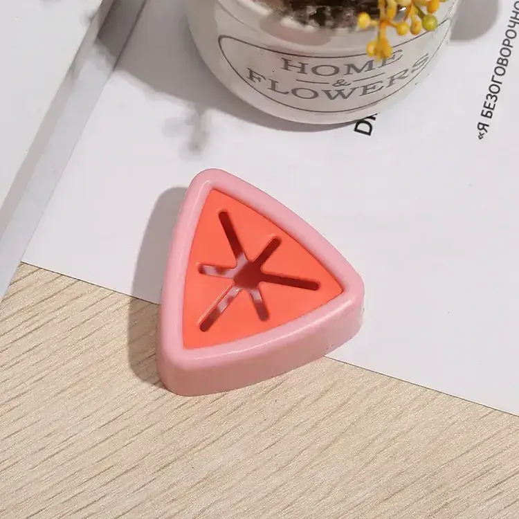 Тримач для рушників LVR 003 трикутний у ванну та на кухню самоклеючий  Pink (16571) - фото 2