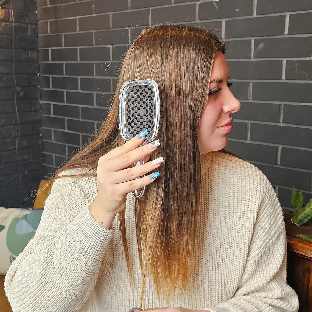 Гребінець щітка для волосся Superbrush Plus Hollow Comb Прозрачно-черный 85779 - фото 3