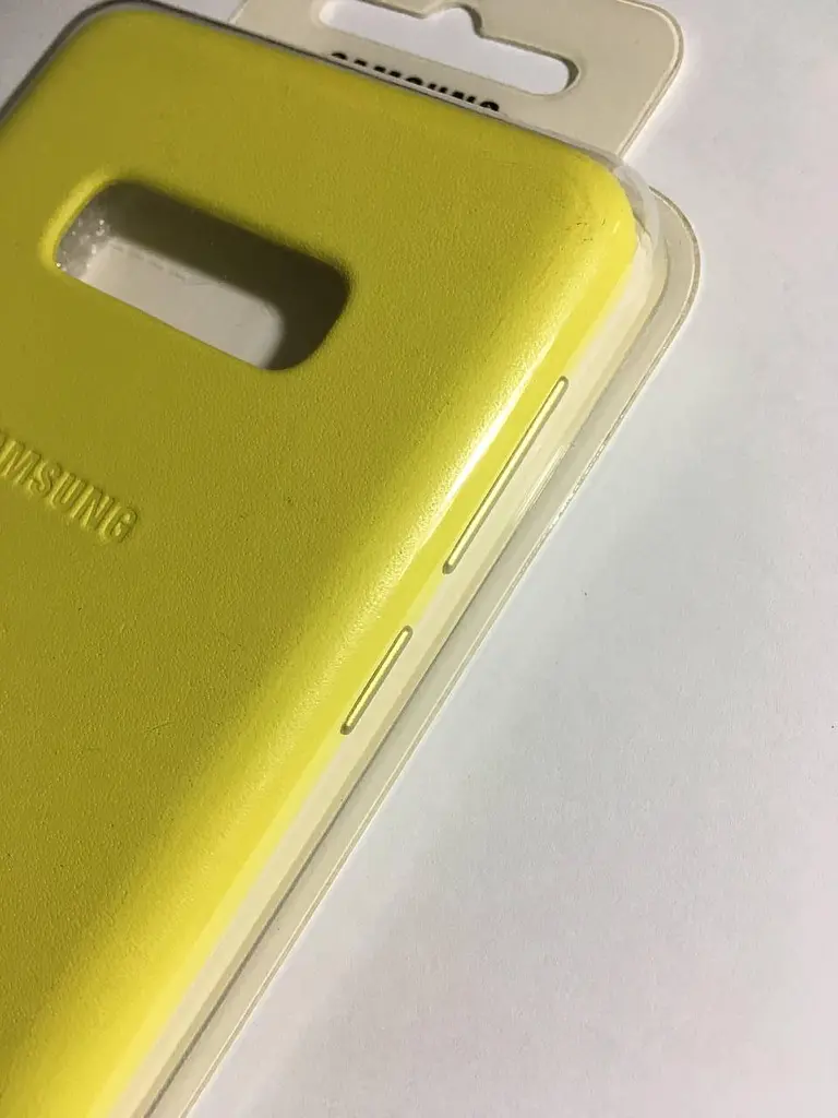 Чохол шкіряний протиударний оригінальний Official Leather Cover EF-VG970LYEGRU для Samsung Galaxy S10e Yellow - фото 2