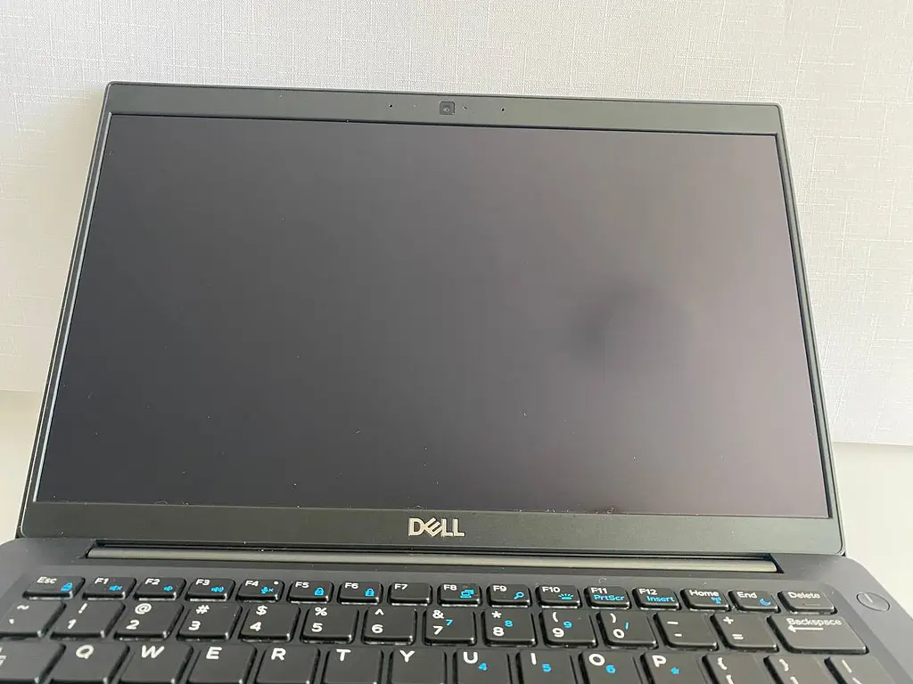 Ноутбук Dell Latitude 7390 13.3" (i5-8350U / 8GB / SSD 256GB / 1920x1080 IPS Сенсорний) LTE #9 Refurbished - фото 9