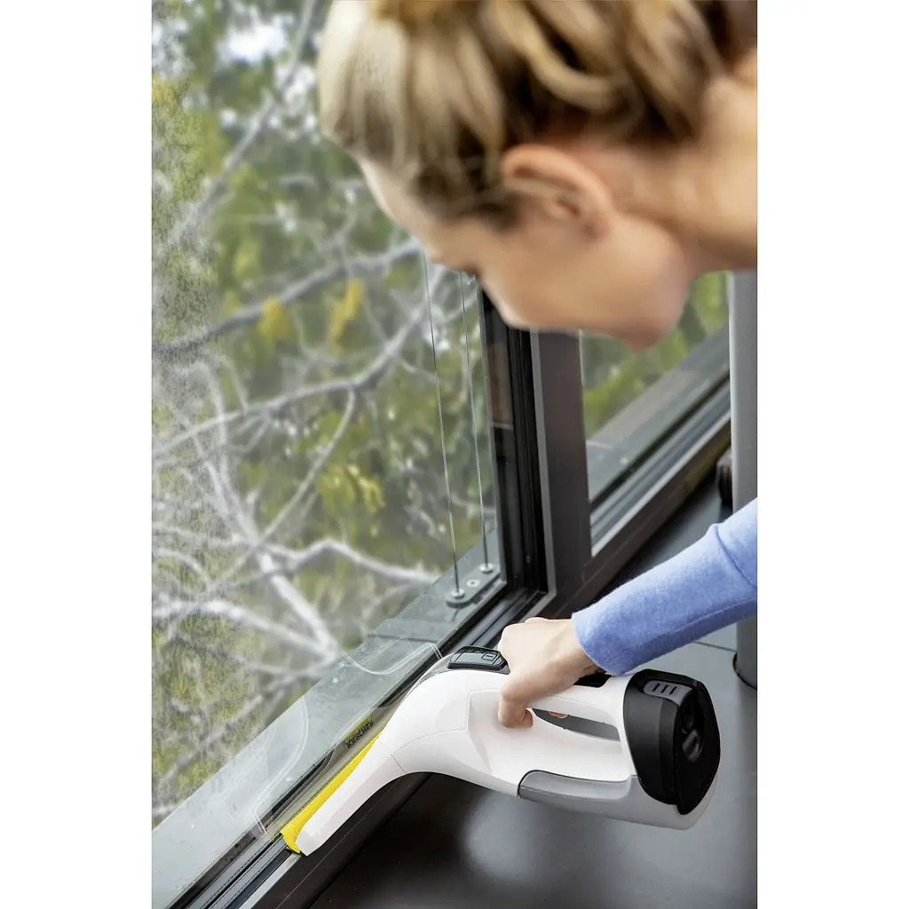 Пилосос віконний Karcher WV 4-4 Plus білий (1.633-540.0) - фото 9